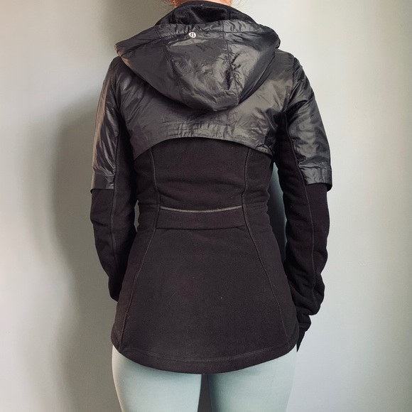 Lululemon Black Winter Jacket Warm Lining - Picture 3 of 8